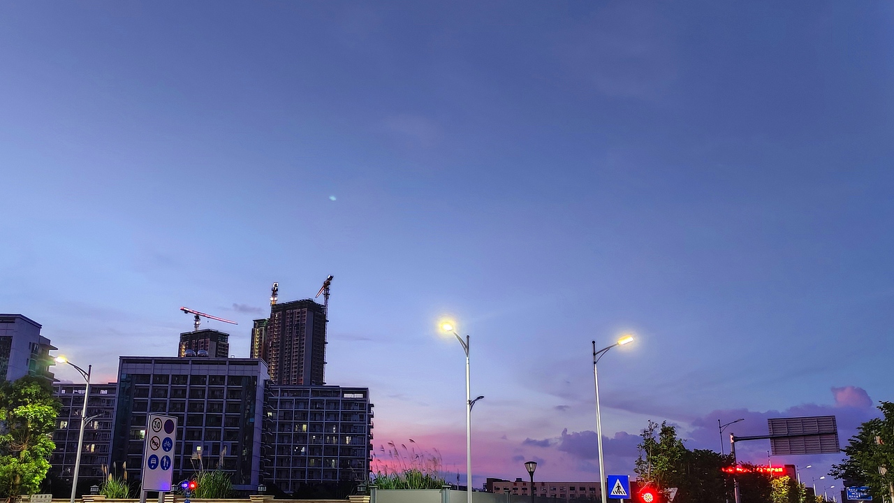 五彩斑斓的天空