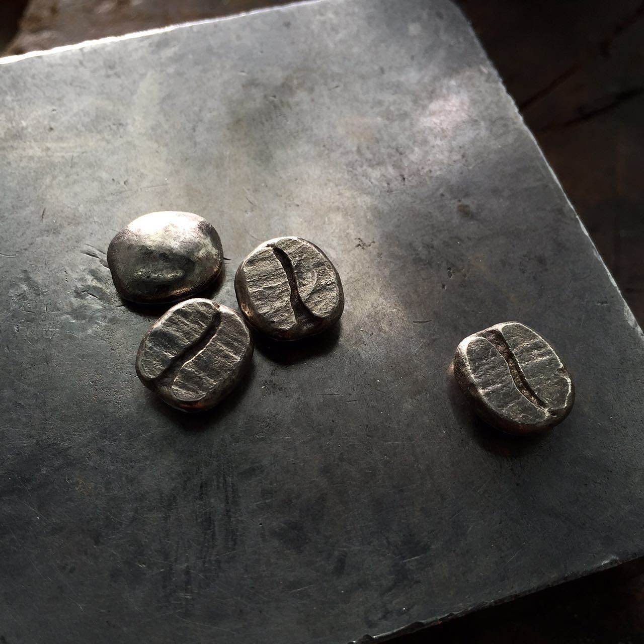 祝福系列之——咖啡豆（图ZNTEzODQ1NDg=） - 工艺品设计 - 站酷设计师偶屿设计原创素材 - 站酷ZCOOL