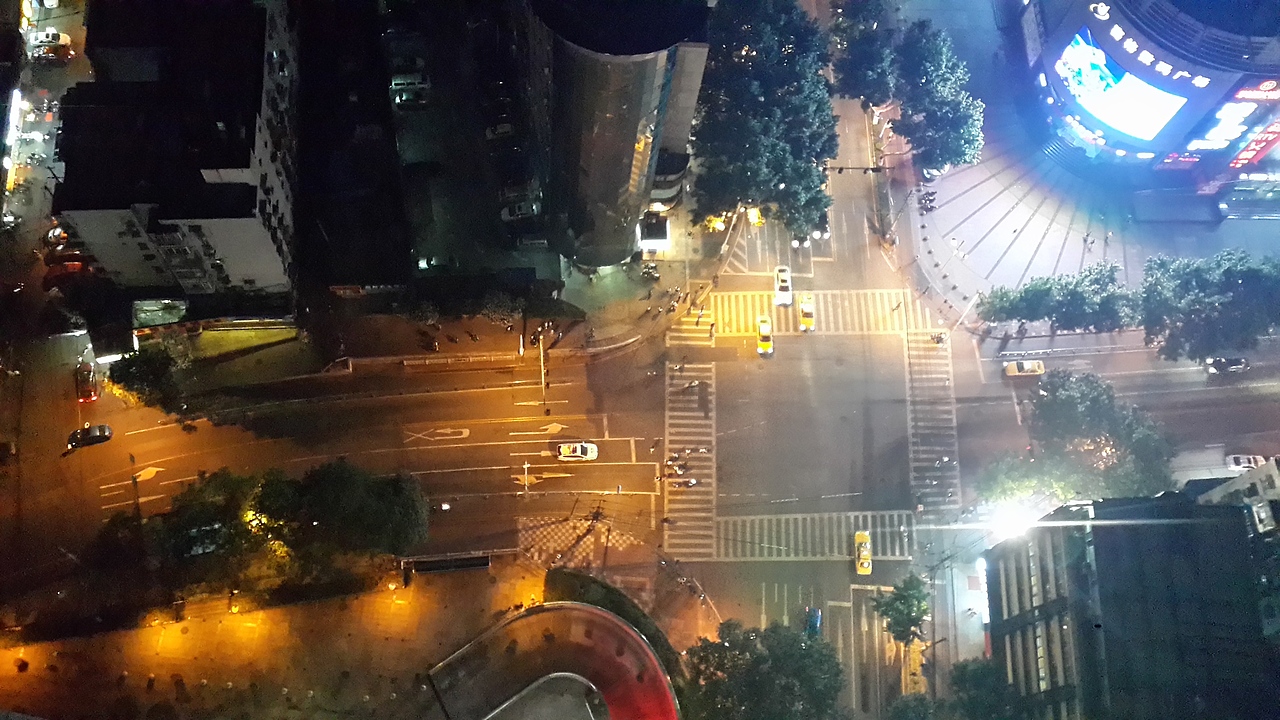 36楼的夜景（图ZNTk1ODg3NjQ=） - 环境/建筑摄影 - 站酷设计师傻子傻子原创素材 - 站酷ZCOOL