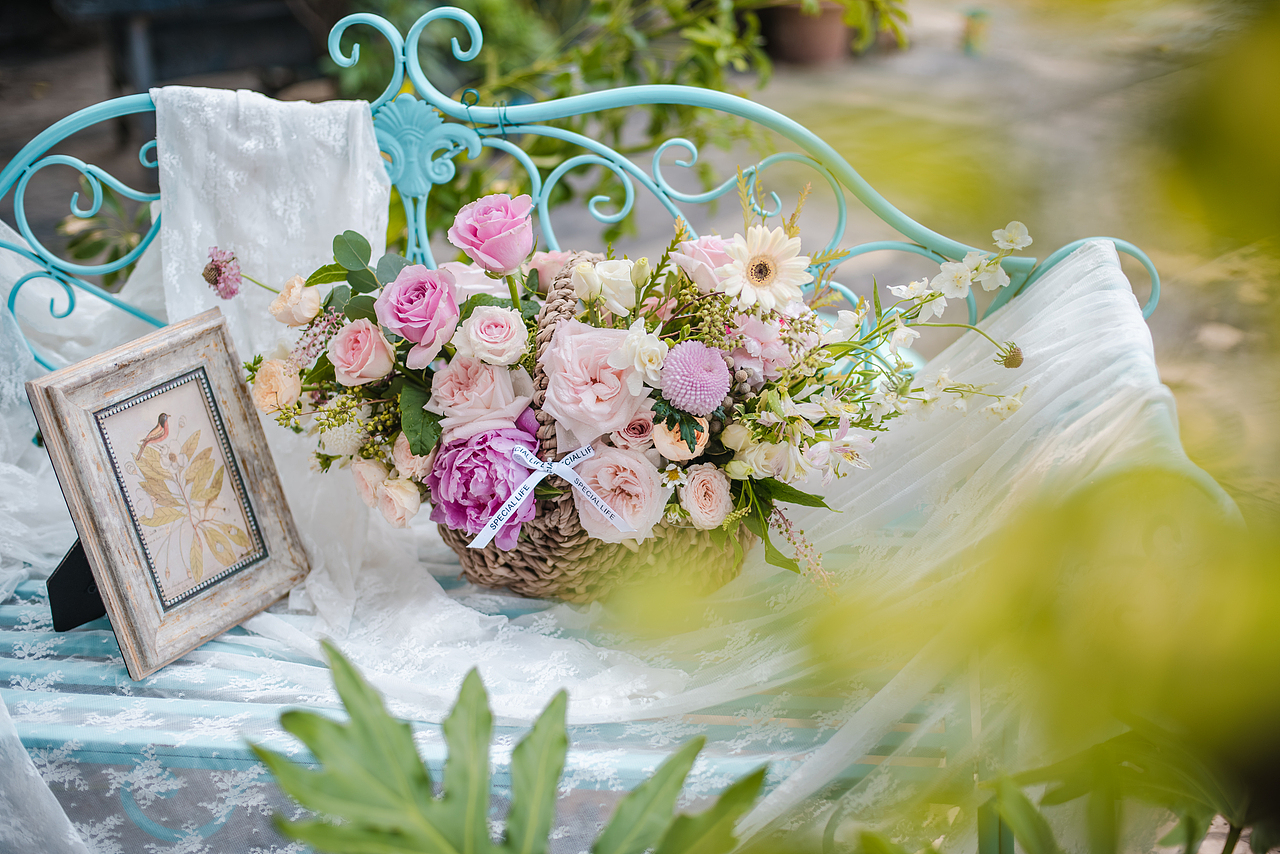 花藝課程海報(bào)（圖ZMTE5NjYwMDQw） - 宣傳物料 - 站酷設(shè)計(jì)師耿濟(jì)雷原創(chuàng)素材 - 站酷ZCOOL