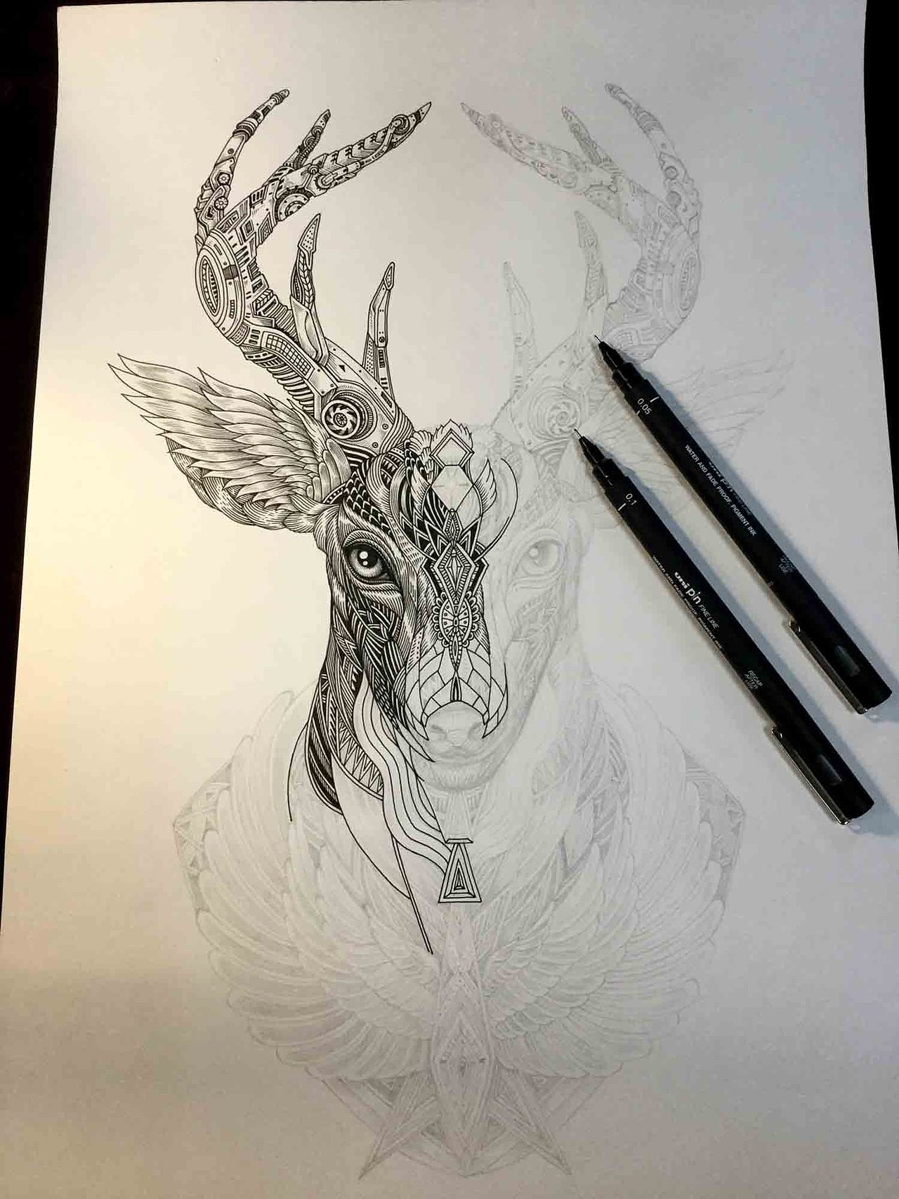 为"麓湖"创作的《鹿头》