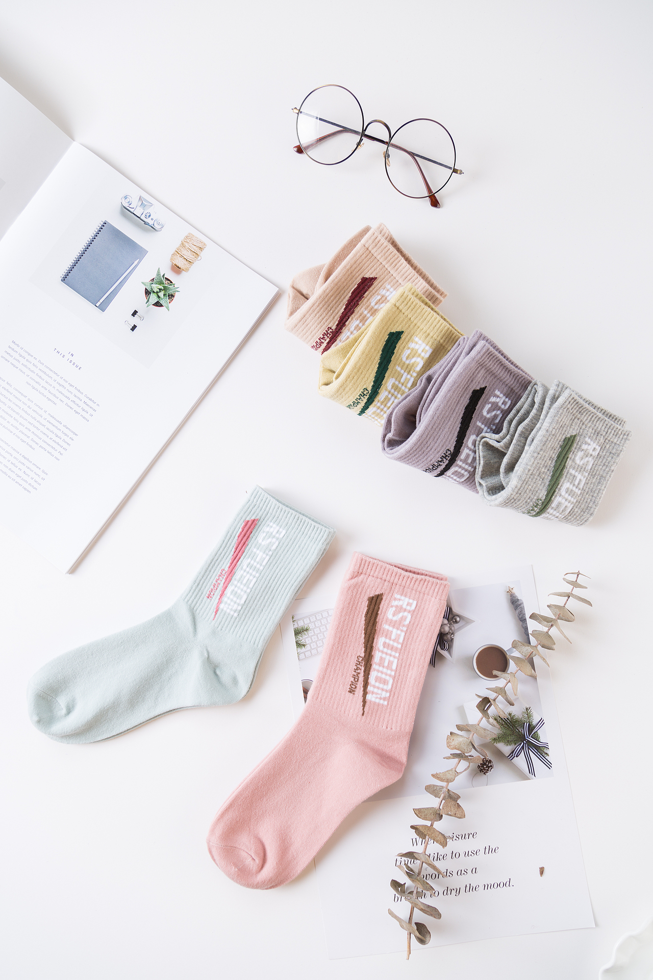 袜子（图ZMTc2NTg0OTk2） - 人像摄影 - 站酷设计师锦衣卫工作室原创素材 - 站酷ZCOOL