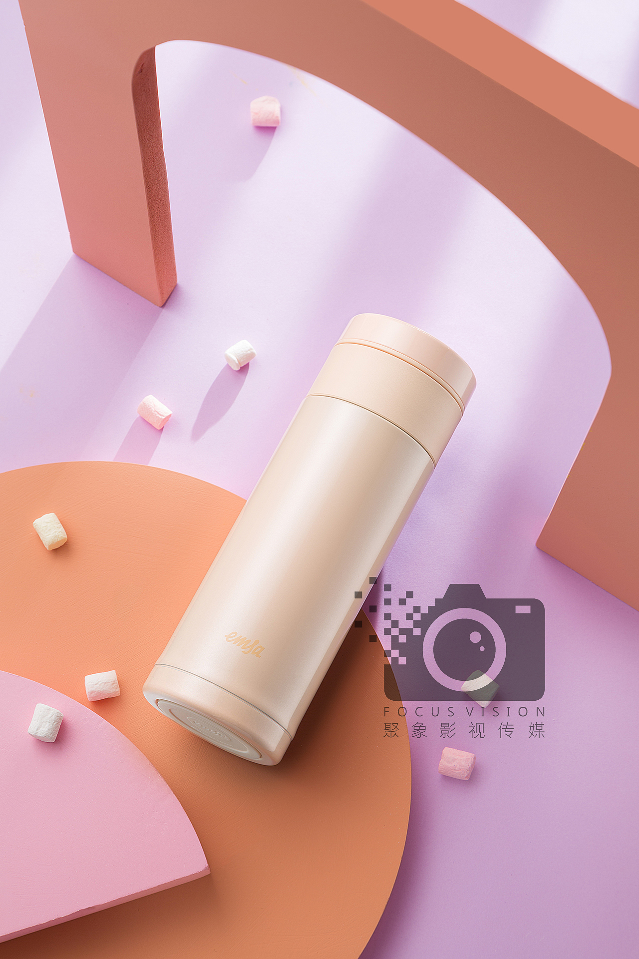 保温杯（图ZMjEwMDE2MDg0） - 产品摄影 - 站酷设计师聚象影视传媒原创素材 - 站酷ZCOOL