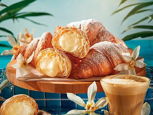 [视觉创意/美食摄影] KFC-2020-香草流心可颂