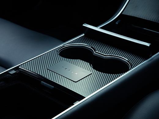 特斯拉model 3 中控台