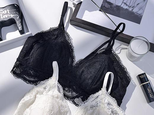 北欧风格内衣平铺摄影