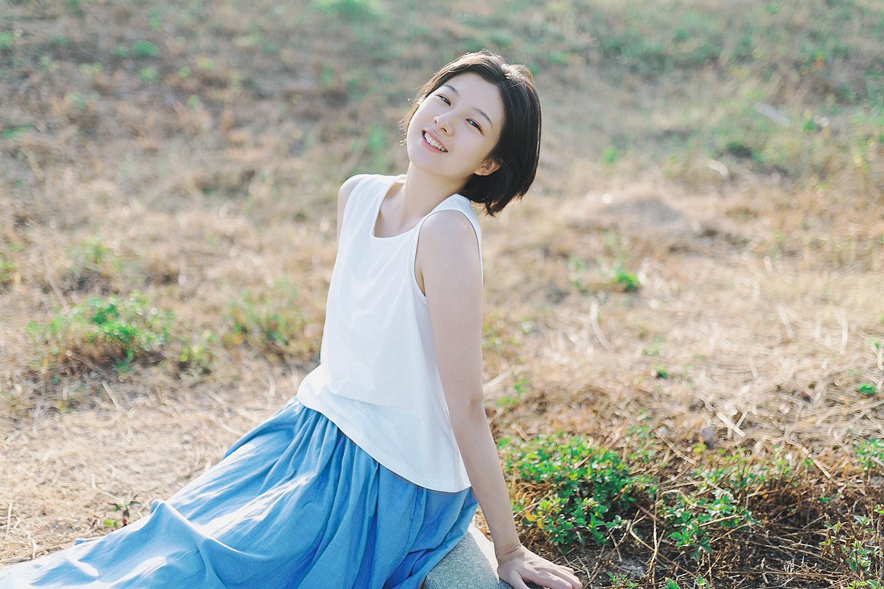 海边,微微生风的光芒「深圳写真约拍」