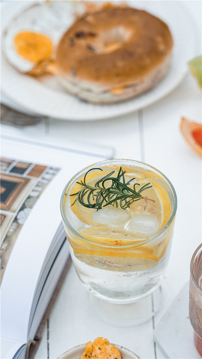 夏日早餐（图ZMTY0MzEwMDg4） - 产品摄影 - 站酷设计师车厘子姑娘原创素材 - 站酷ZCOOL