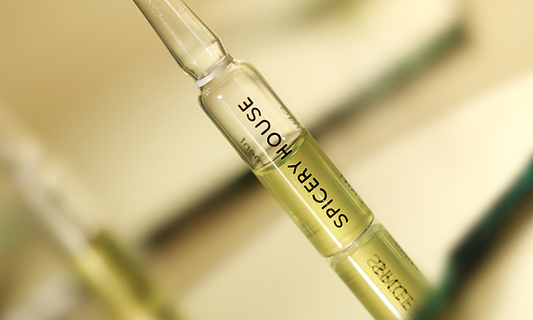 护肤品产品摄影