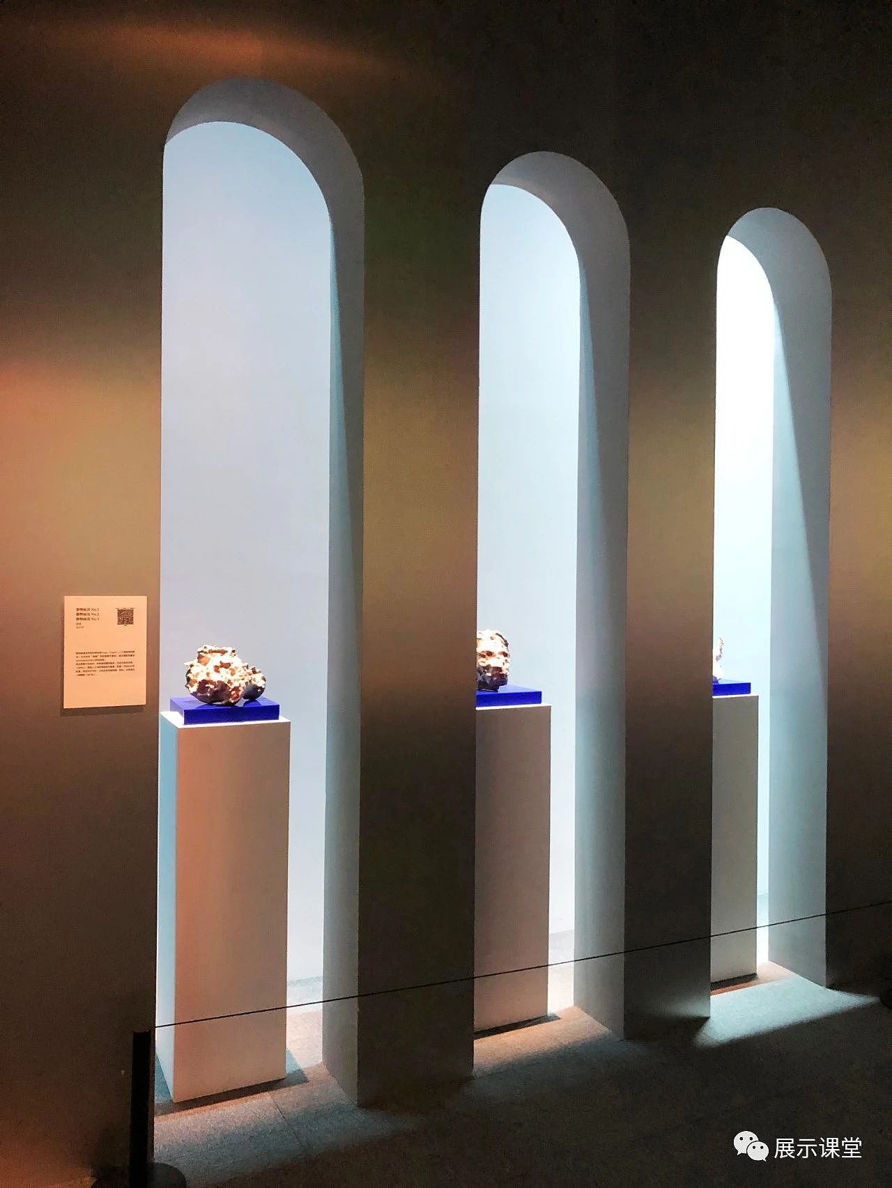 展厅设计/展馆/ 一个与当代艺术相结合的展览（图ZMjcwOTY5NzA4） - 展陈设计 - 站酷设计师展示课堂原创素材 - 站酷ZCOOL