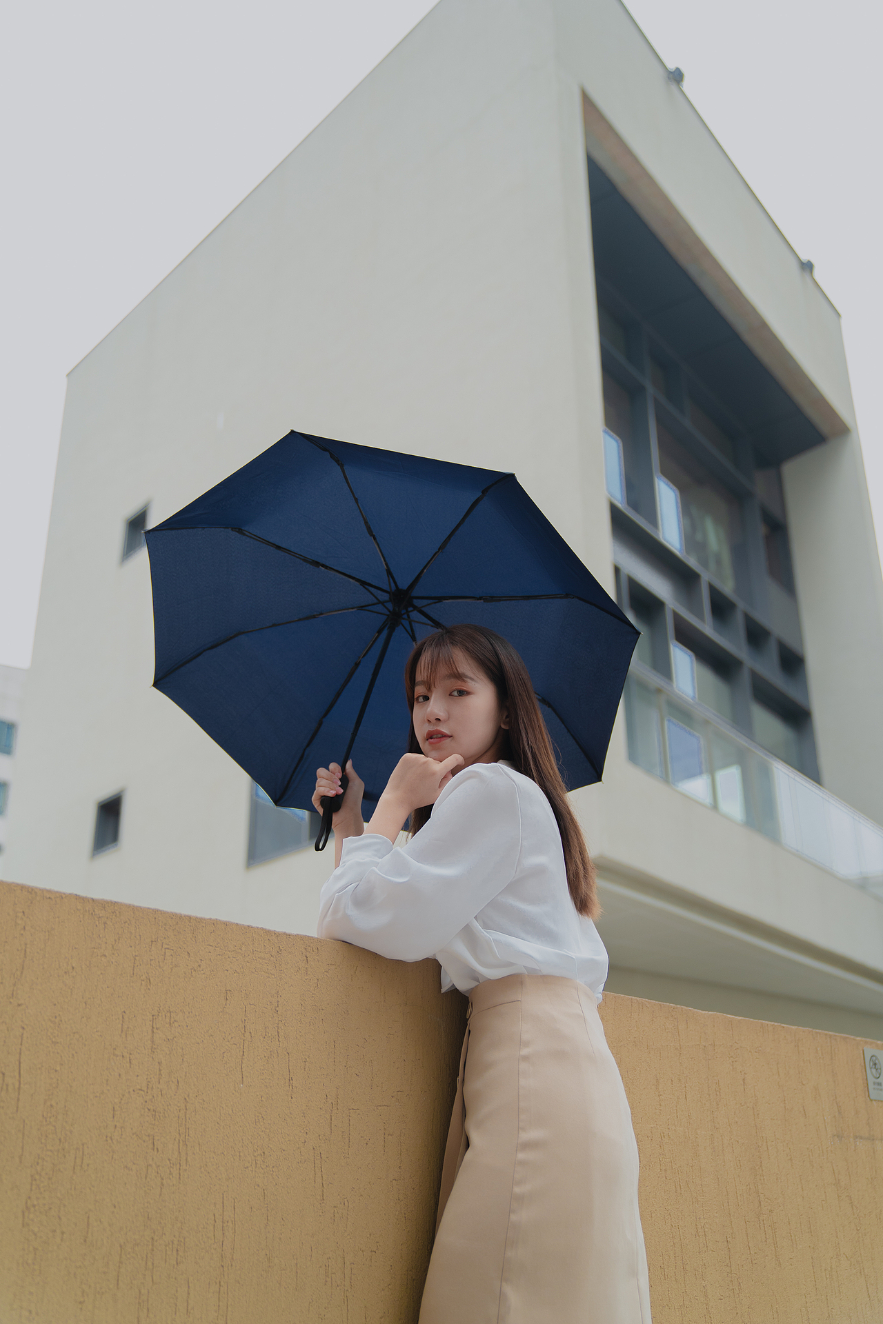 品牌案例丨雨伞 写真（图ZMjE3NjE3MjQw） - 产品摄影 - 站酷设计师非凡像牛仔原创素材 - 站酷ZCOOL