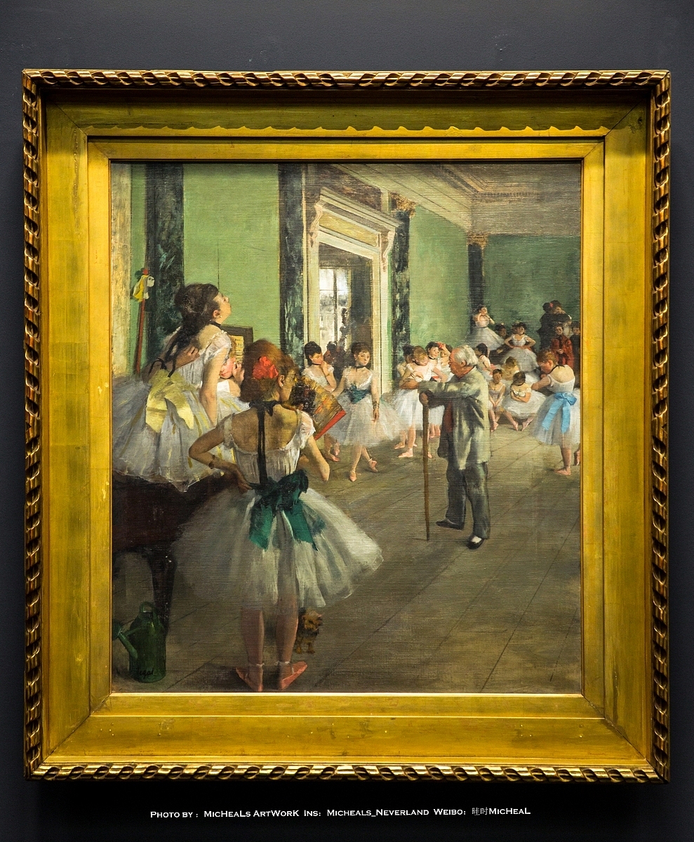 德加的《舞蹈教室》算是最知名作品之一了