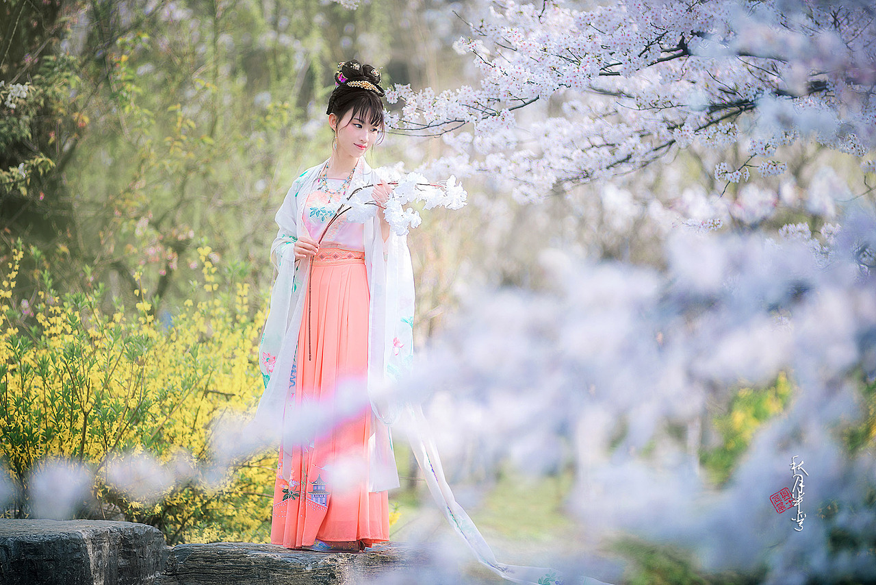 樱花与少男少女