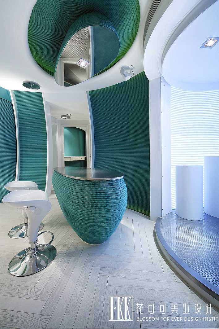 破茧重生美容美体会所-深圳花可可美业设计公司出品
