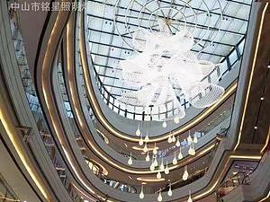 酒店大堂中庭吊饰   铭星灯饰工厂  专业定制