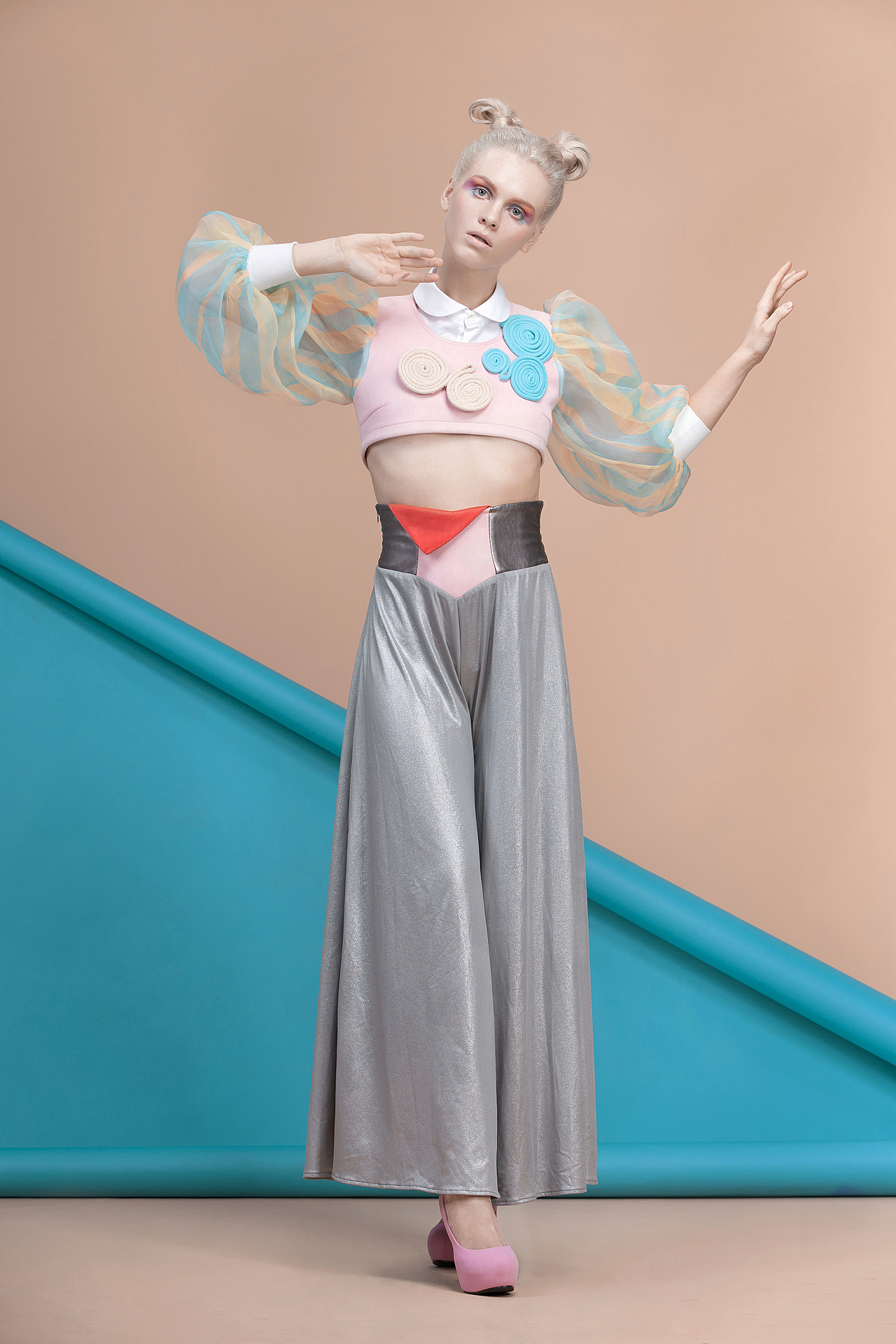 服装设计创作（图ZMTAwOTYwNjcy） - 时尚/艺术摄影 - 站酷设计师摄影师MCLAM原创素材 - 站酷ZCOOL