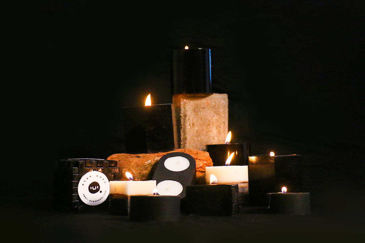 咖啡渣在蜡烛包装中的再利用设计