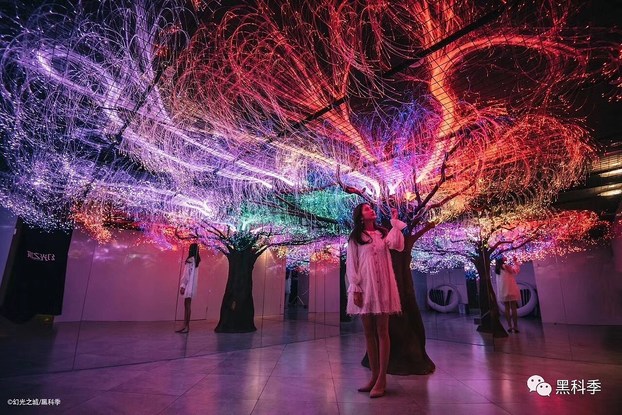 全新失恋博物馆灯光《幻光之城》开业