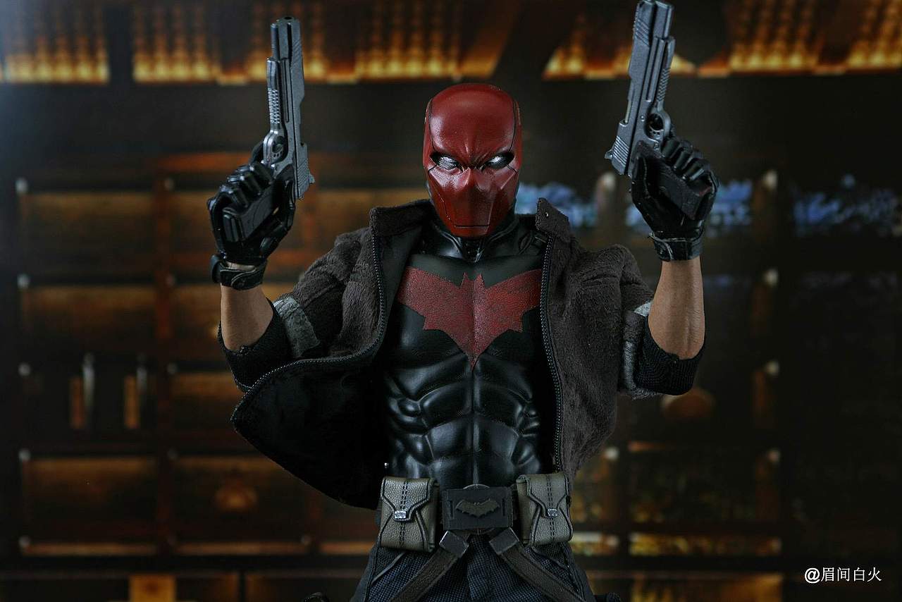 眉间白火的臆造自d之红头罩与丧钟