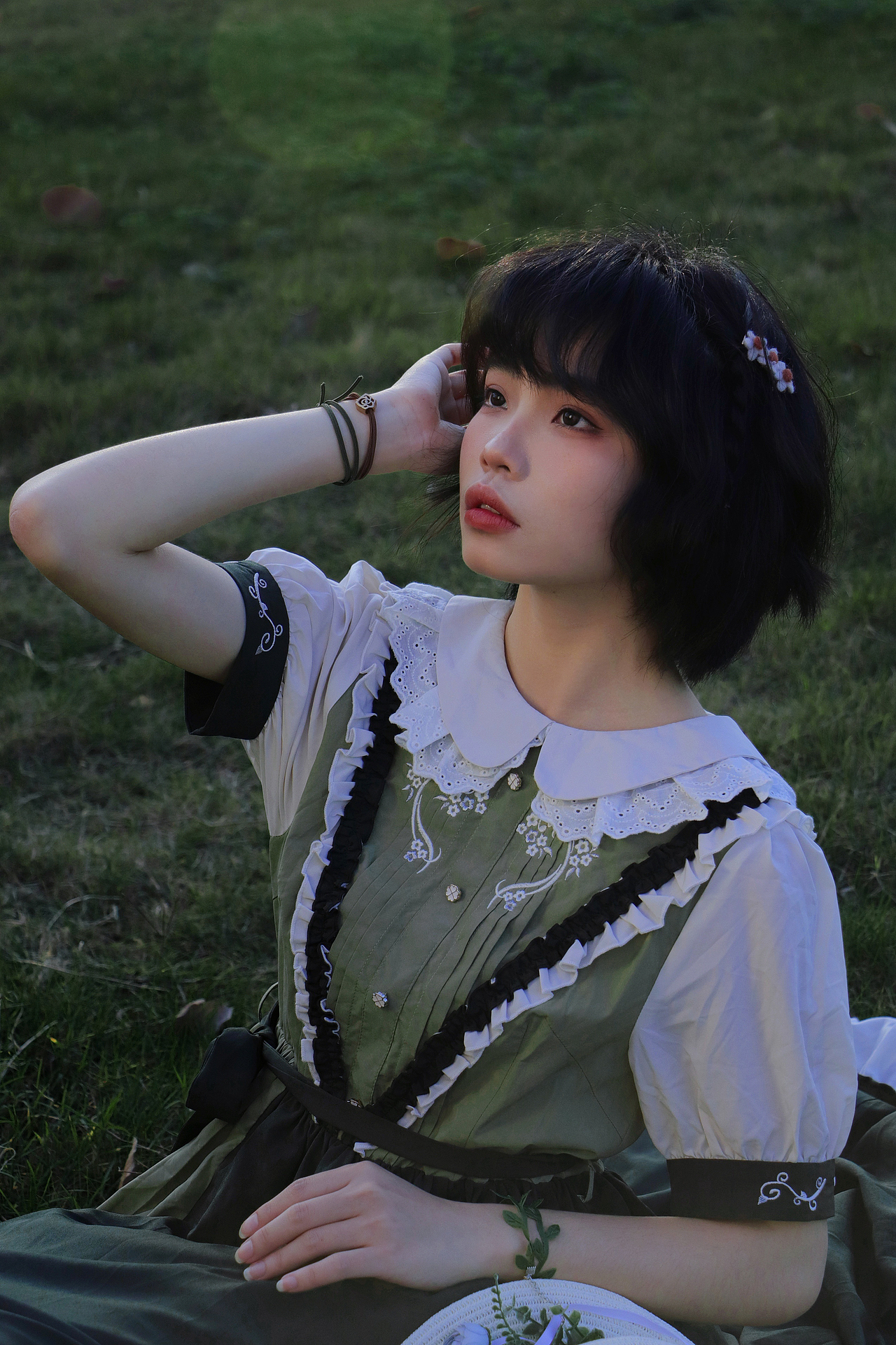 春日青绿少女（图ZMjk1ODk3MzI4） - 人像摄影 - 站酷设计师于哩原创素材 - 站酷ZCOOL