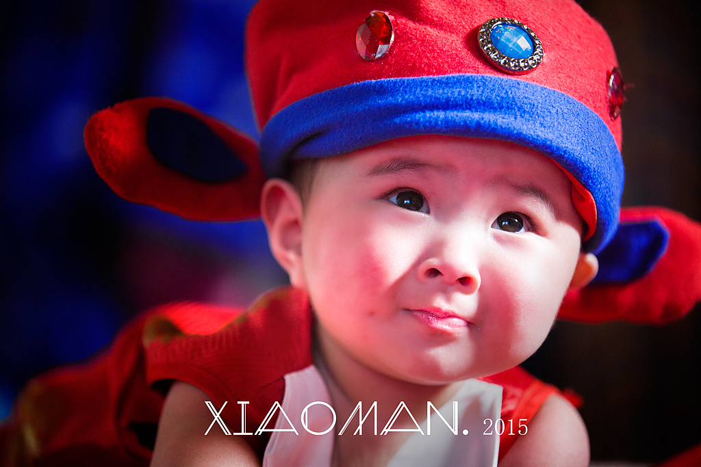 宝宝新年新装（图ZMjQ4NzQxMjg=） - 人像摄影 - 站酷设计师jiangyixiao原创素材 - 站酷ZCOOL