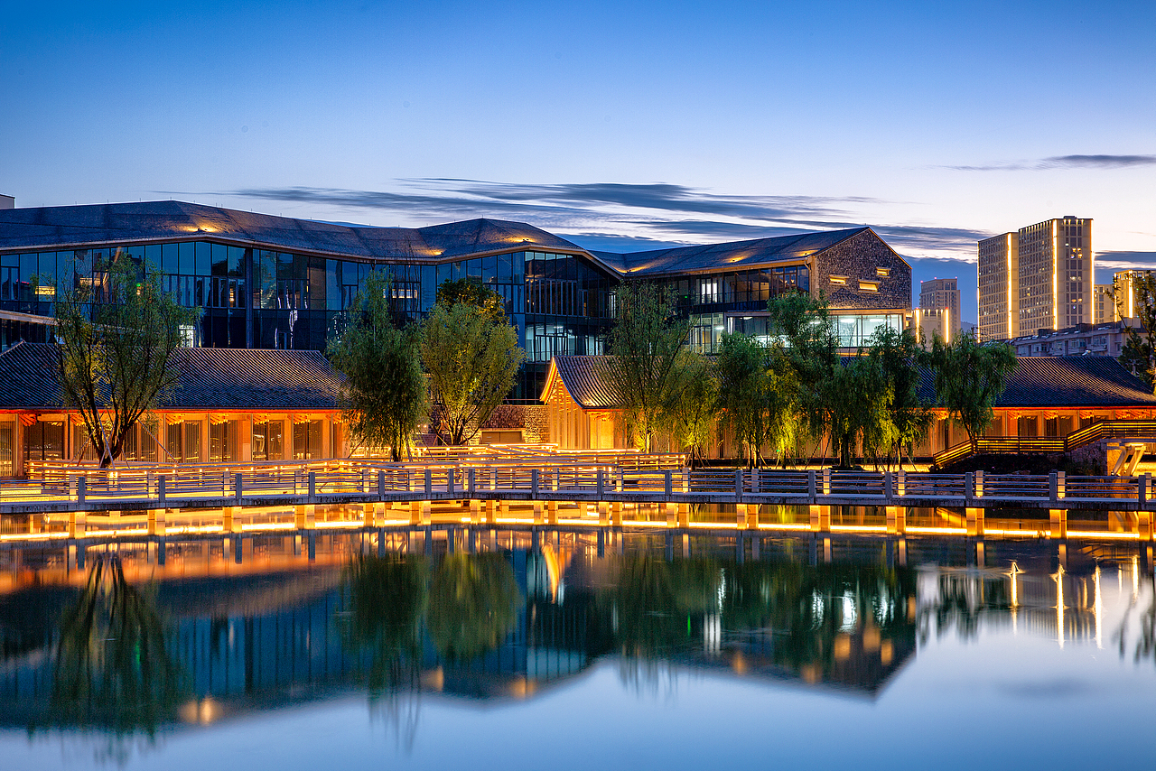 臨安博物館奇妙夜（圖ZMTY5OTAzNjMy） - 風(fēng)光攝影 - 站酷設(shè)計(jì)師陳冬操原創(chuàng)素材 - 站酷ZCOOL