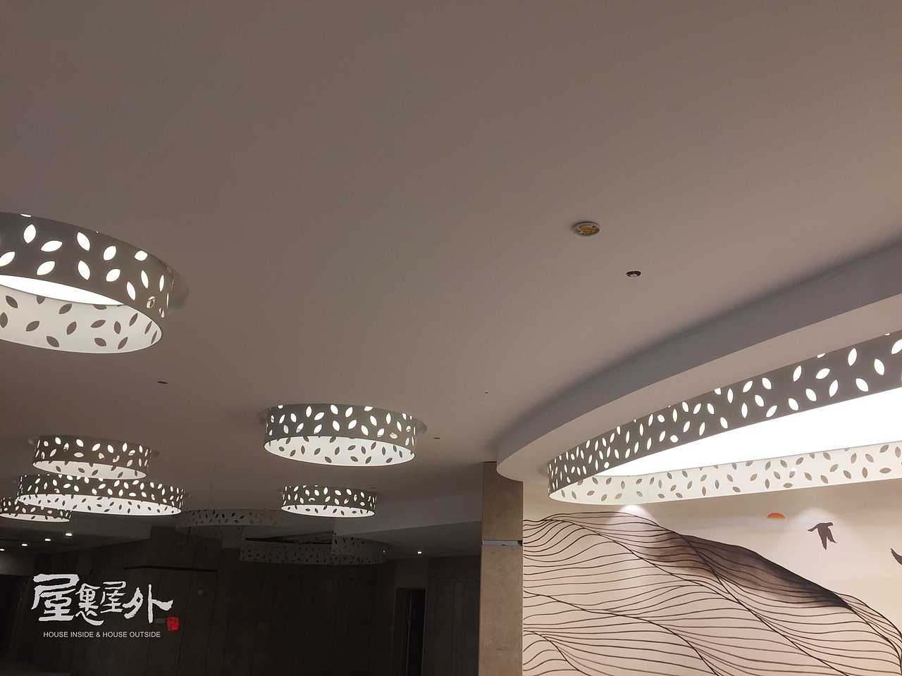 康柏医院（图ZMTQ2NzMwNzcy） - 新锐潮流插画 - 站酷设计师屋里屋外艺术设计原创素材 - 站酷ZCOOL