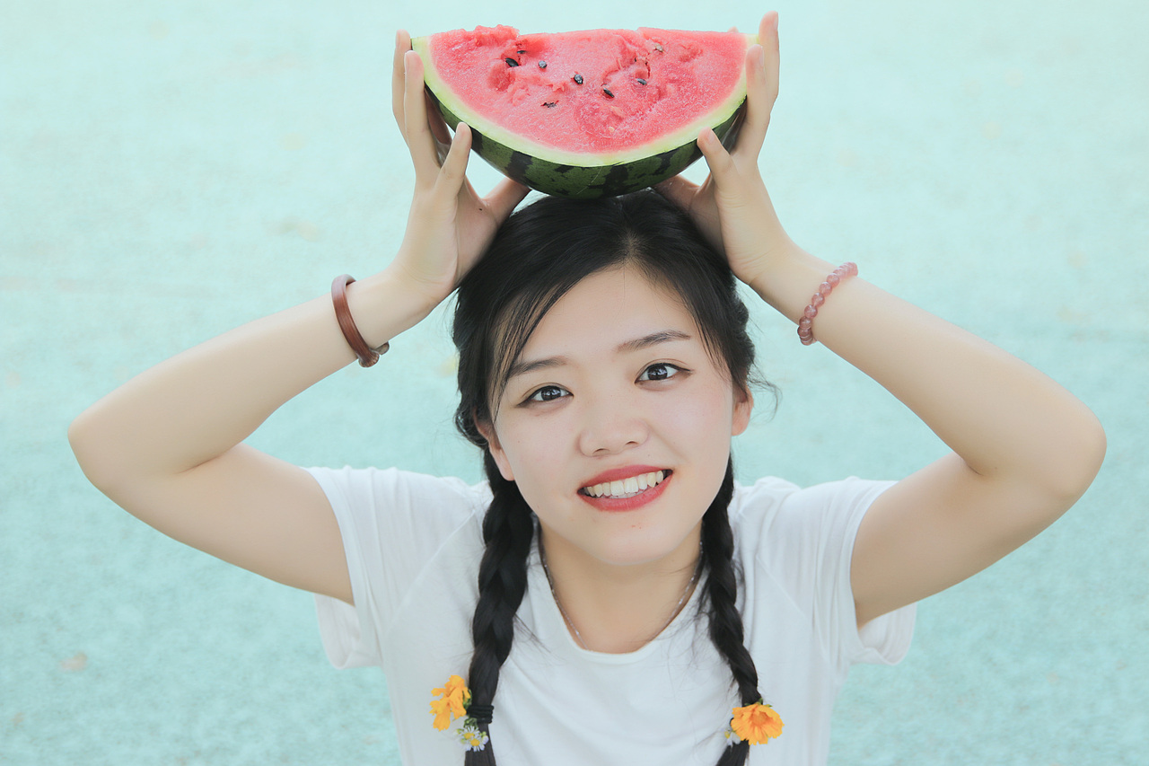 西瓜美少女的夏天