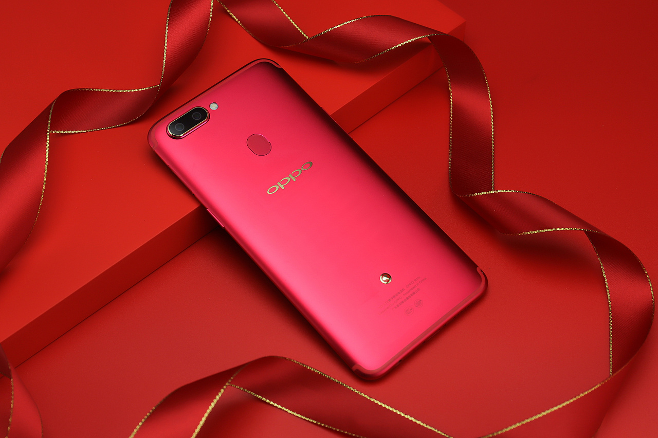 OPPO R11s星幕新年版：更好的新年礼物！（图ZMTAwNDI2MDAw） - 电子产品 - 站酷设计师数码视界原创素材 - 站酷ZCOOL