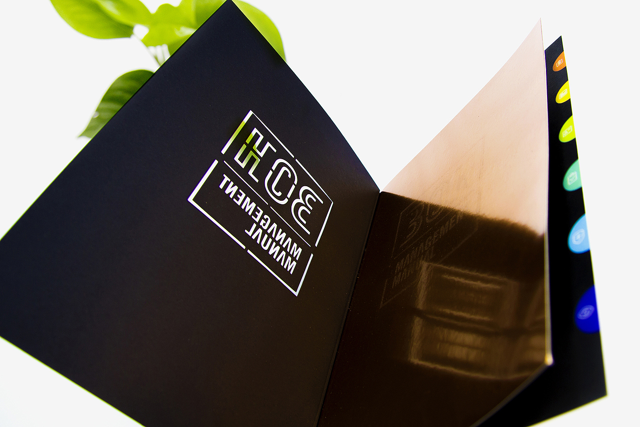 NIKE BOH 画册设计（图ZNTU2NTUyMDg=） - 书籍/画册 - 站酷设计师李趁录原创素材 - 站酷ZCOOL