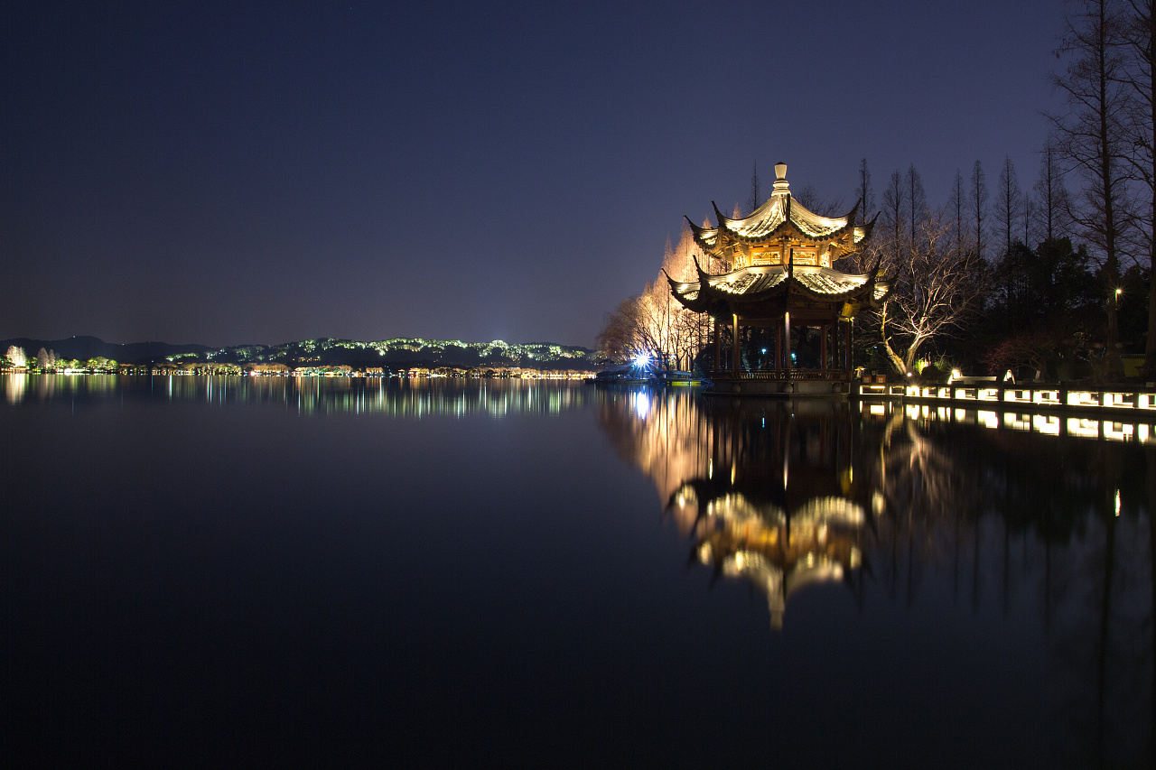 夜·西湖【杭州】|摄影|风光摄影|为为为清欢 - 原创作品 - 站酷 (ZCOOL)