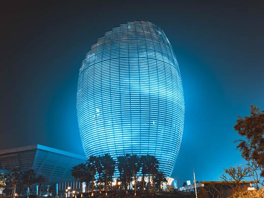 2019.12.29柳州國(guó)際會(huì)展中心夜景（個(gè)人主頁(yè)-ZNDI3NzQ0NjQ=） - 風(fēng)光攝影 - 站酷設(shè)計(jì)師陳璐柳州攝影師原創(chuàng)素材 - 站酷ZCOOL