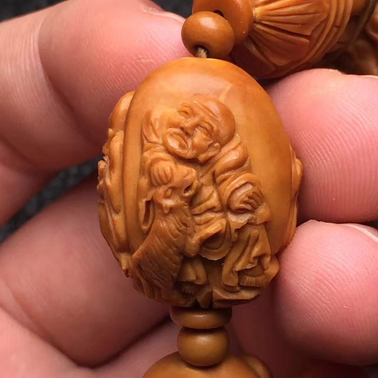 橄榄核18罗汉雕刻