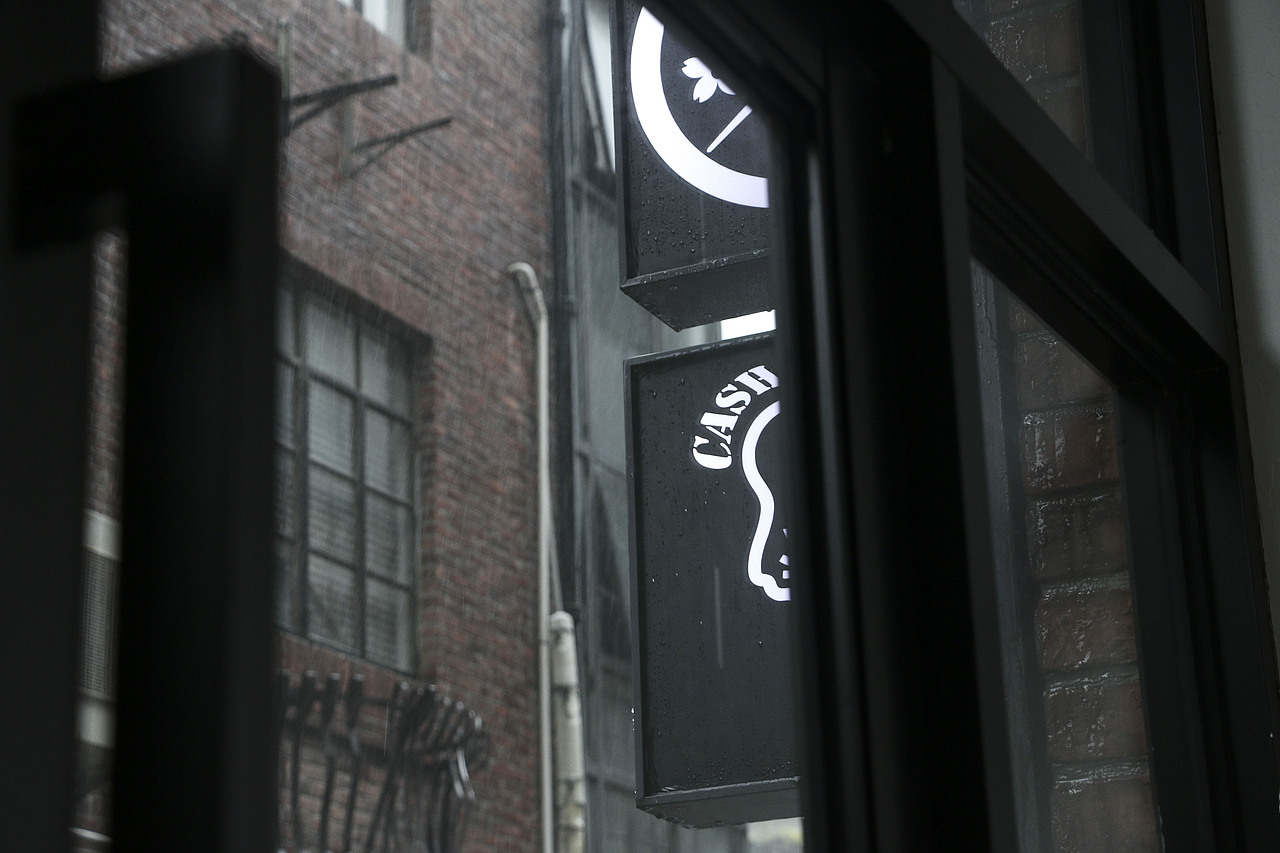 路过的M50创意园（图ZMTY5Mjg2ODU2） - 人文/纪实摄影 - 站酷设计师Designjoey原创素材 - 站酷ZCOOL