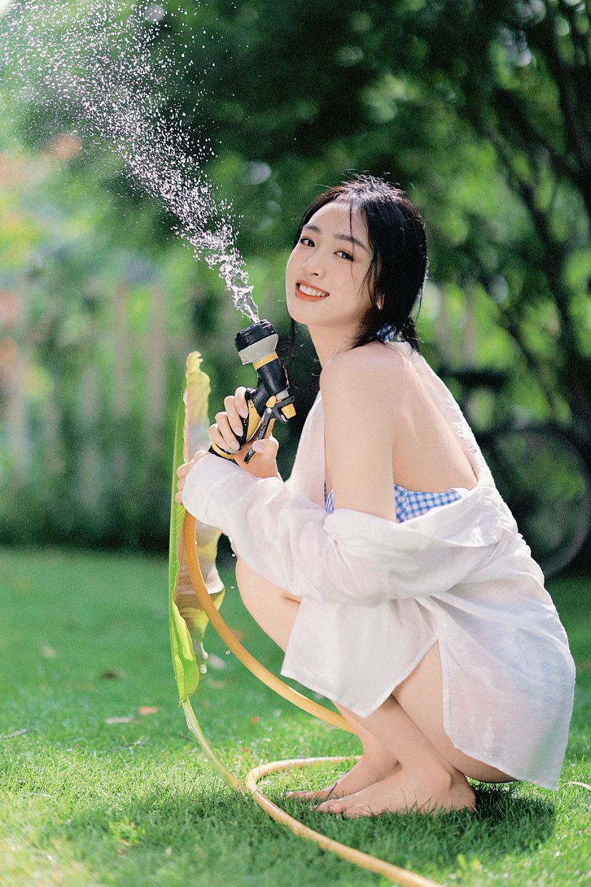 夏日写真（图ZMzE0MTI0OTI0） - 人像摄影 - 站酷设计师流浪的维纳斯原创素材 - 站酷ZCOOL