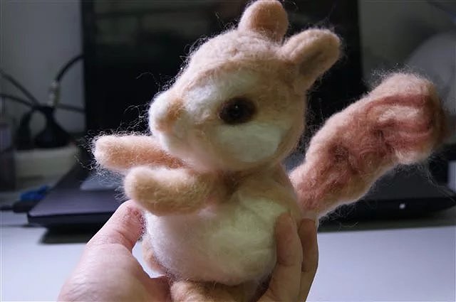 肚子的部分戳得比较松，全身捏起来软软哒~