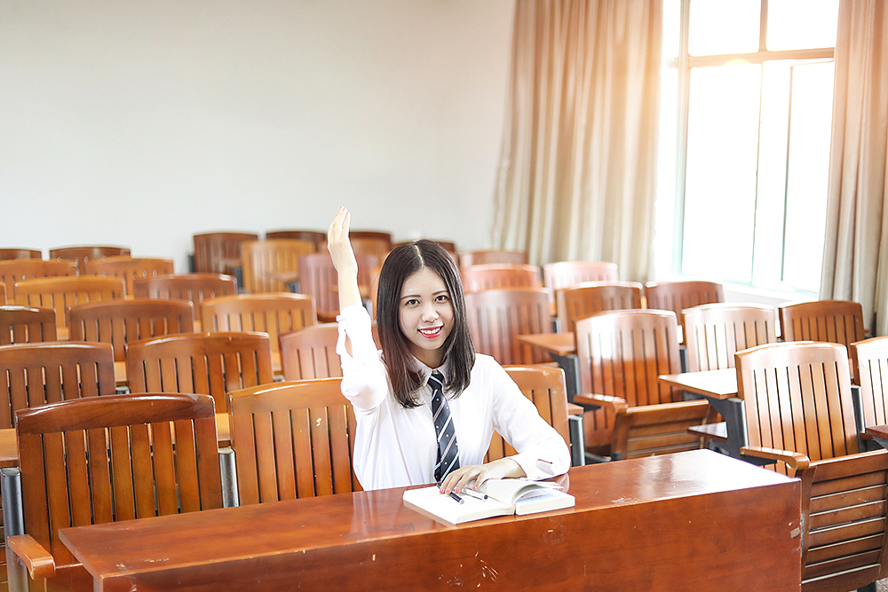 最美的时光在校园