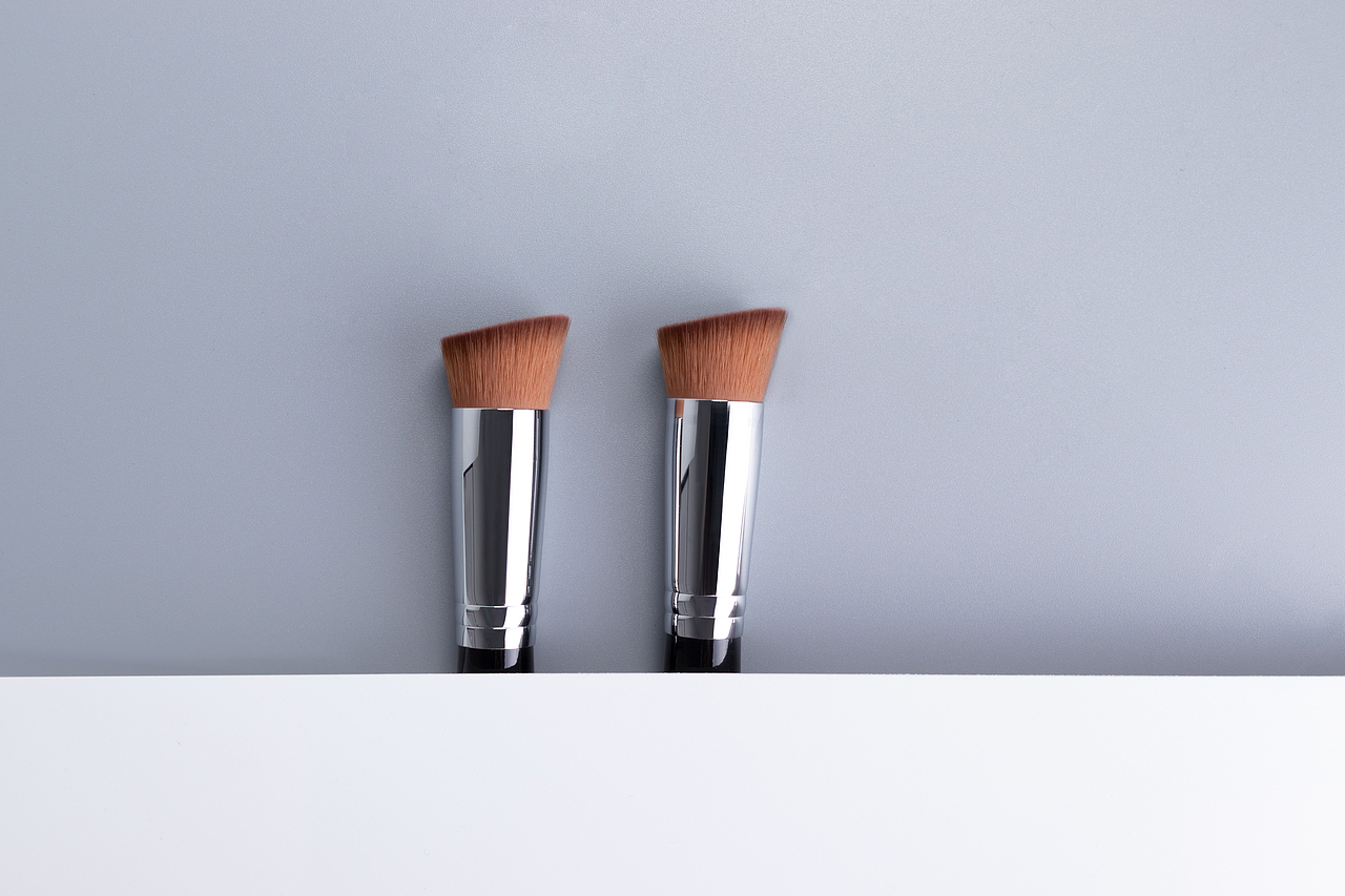 斜头圆面粉底刷