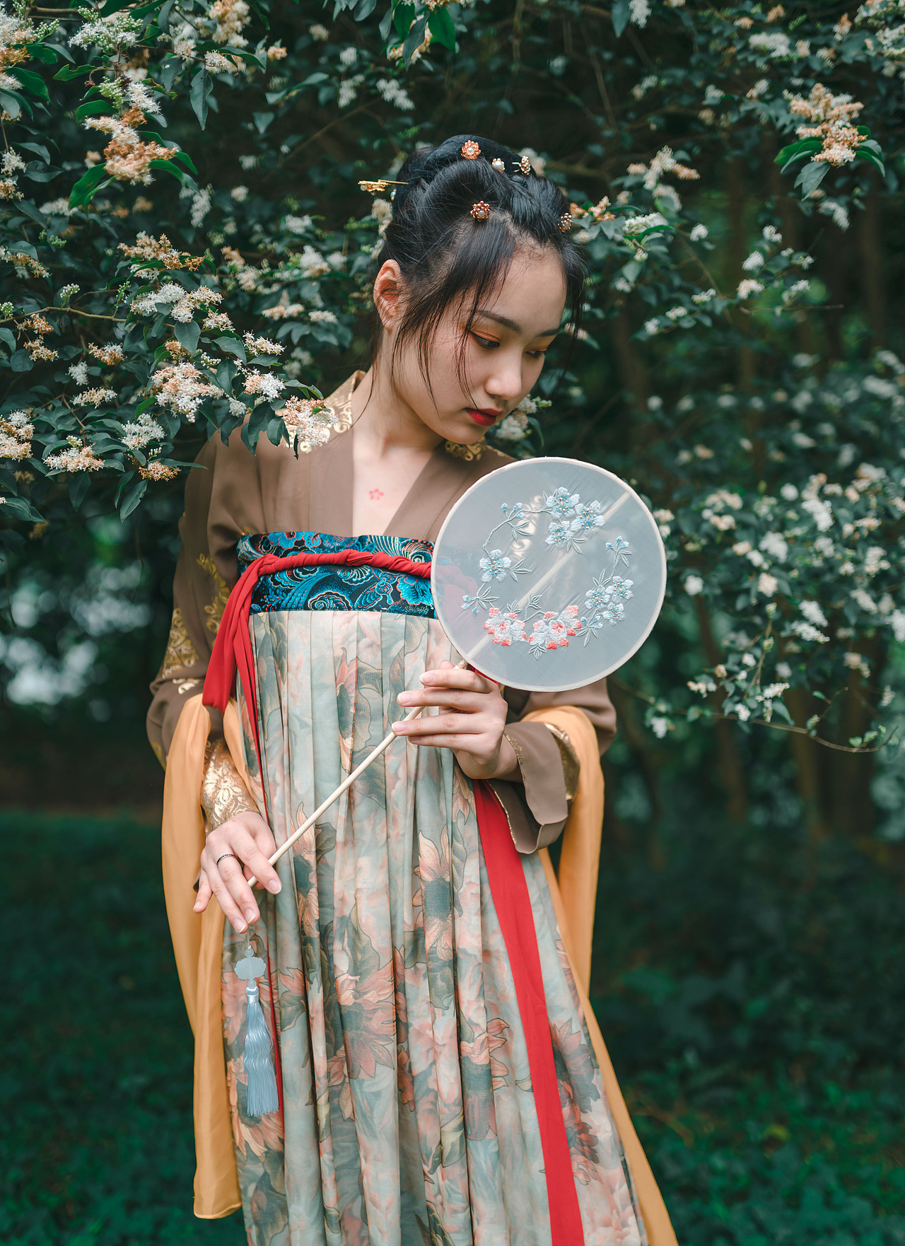 2020.3.15廣西柳州龍?zhí)豆珗@漢服（圖ZMjAyNzg2MzIw） - 人像攝影 - 站酷設(shè)計師陳璐柳州攝影師原創(chuàng)素材 - 站酷ZCOOL