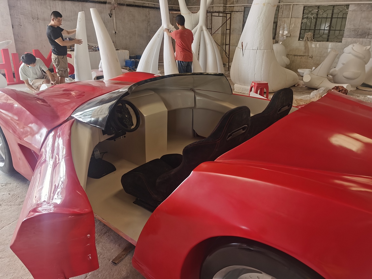 展览道具摆件玻璃钢仿真1比1汽车模型雕塑跑车外壳定制