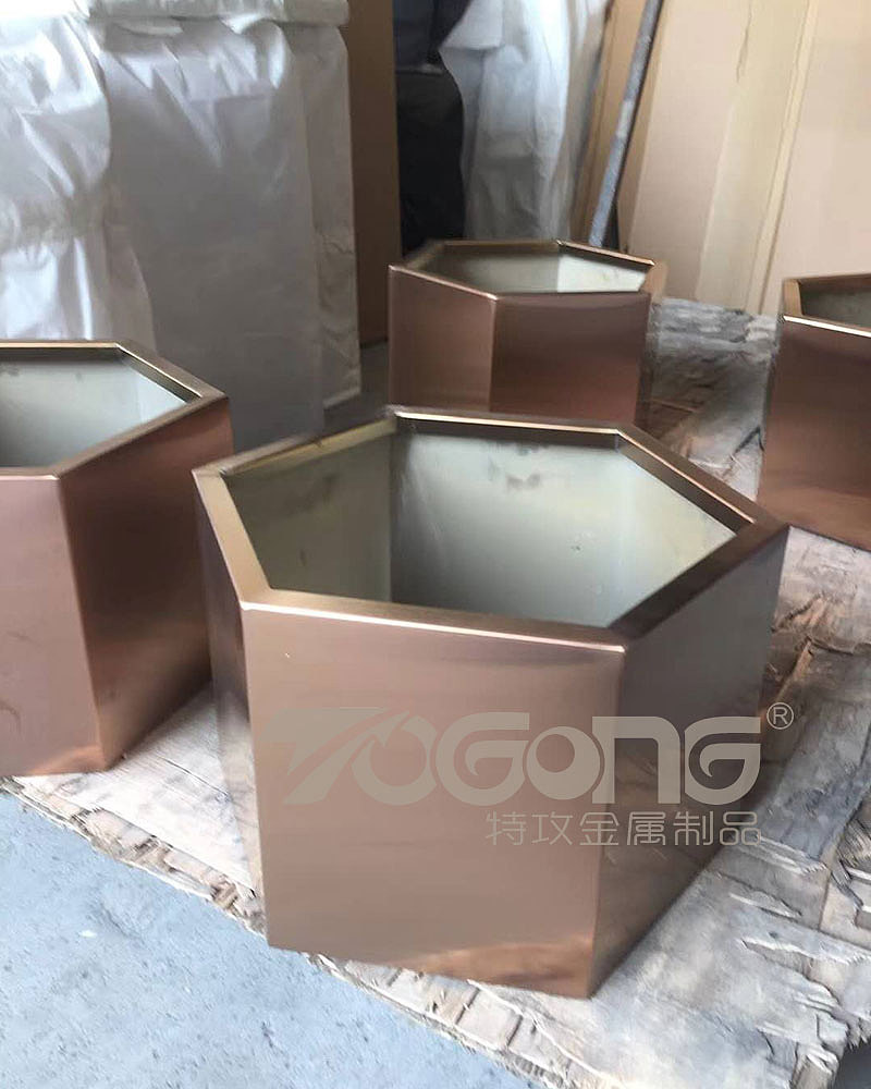 园林景观不锈钢花箱花钵厂家定制（图ZMjE3NTAyMzU2） - 工艺品设计 - 站酷设计师特攻金属制品原创素材 - 站酷ZCOOL