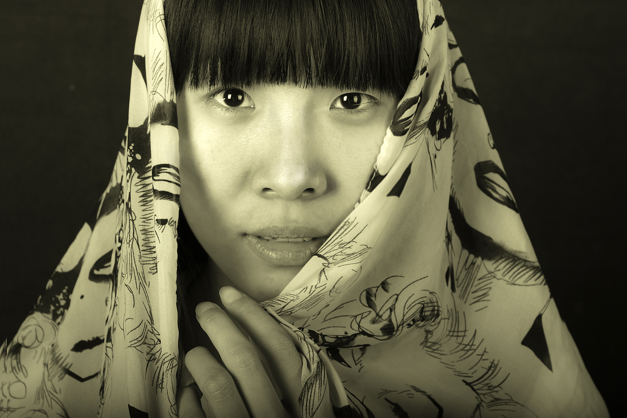 人物攝影1（圖ZNDE5NDg1MzI=） - 人像攝影 - 站酷設(shè)計師芳芳9407原創(chuàng)素材 - 站酷ZCOOL