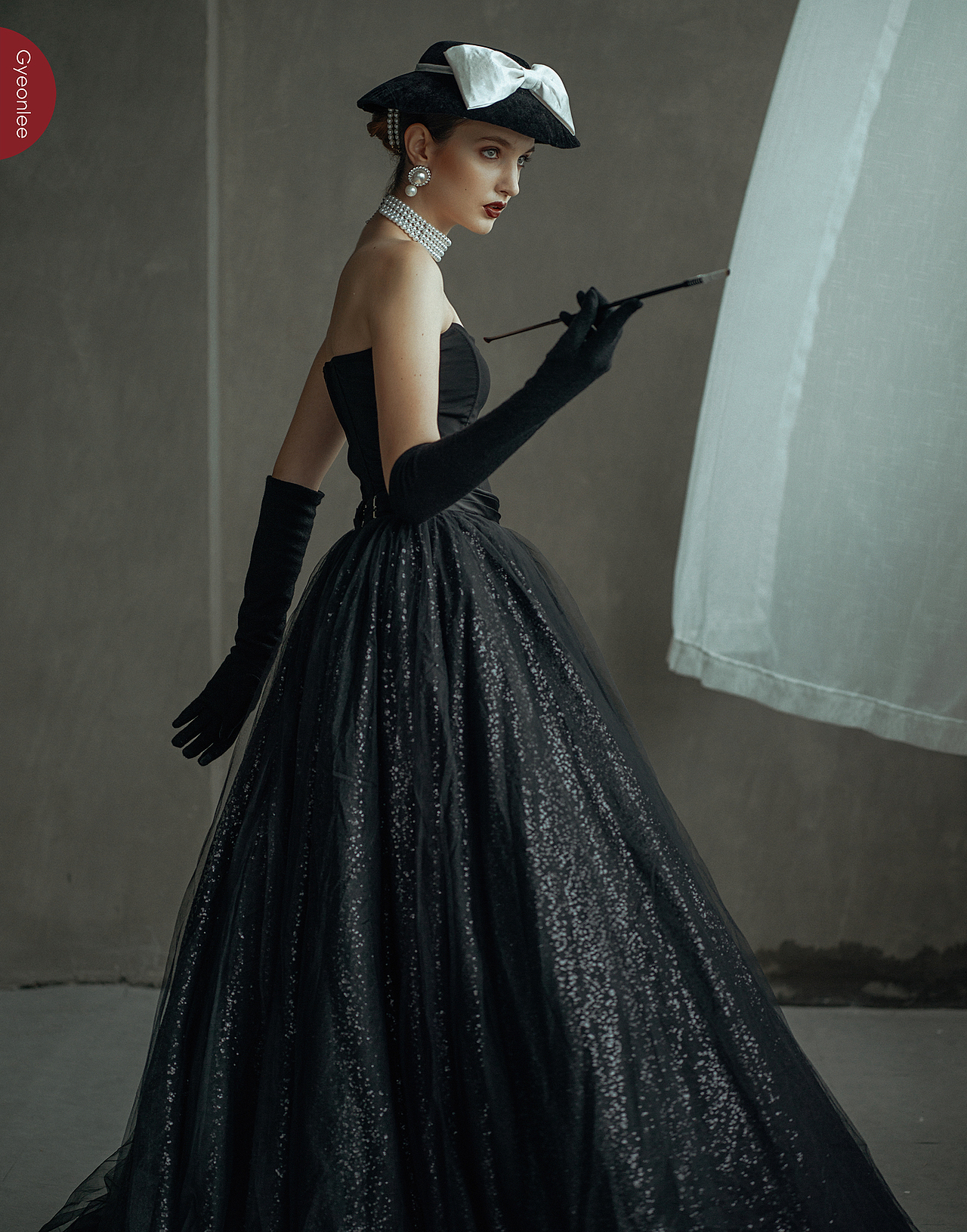 欧美复古黑色婚纱