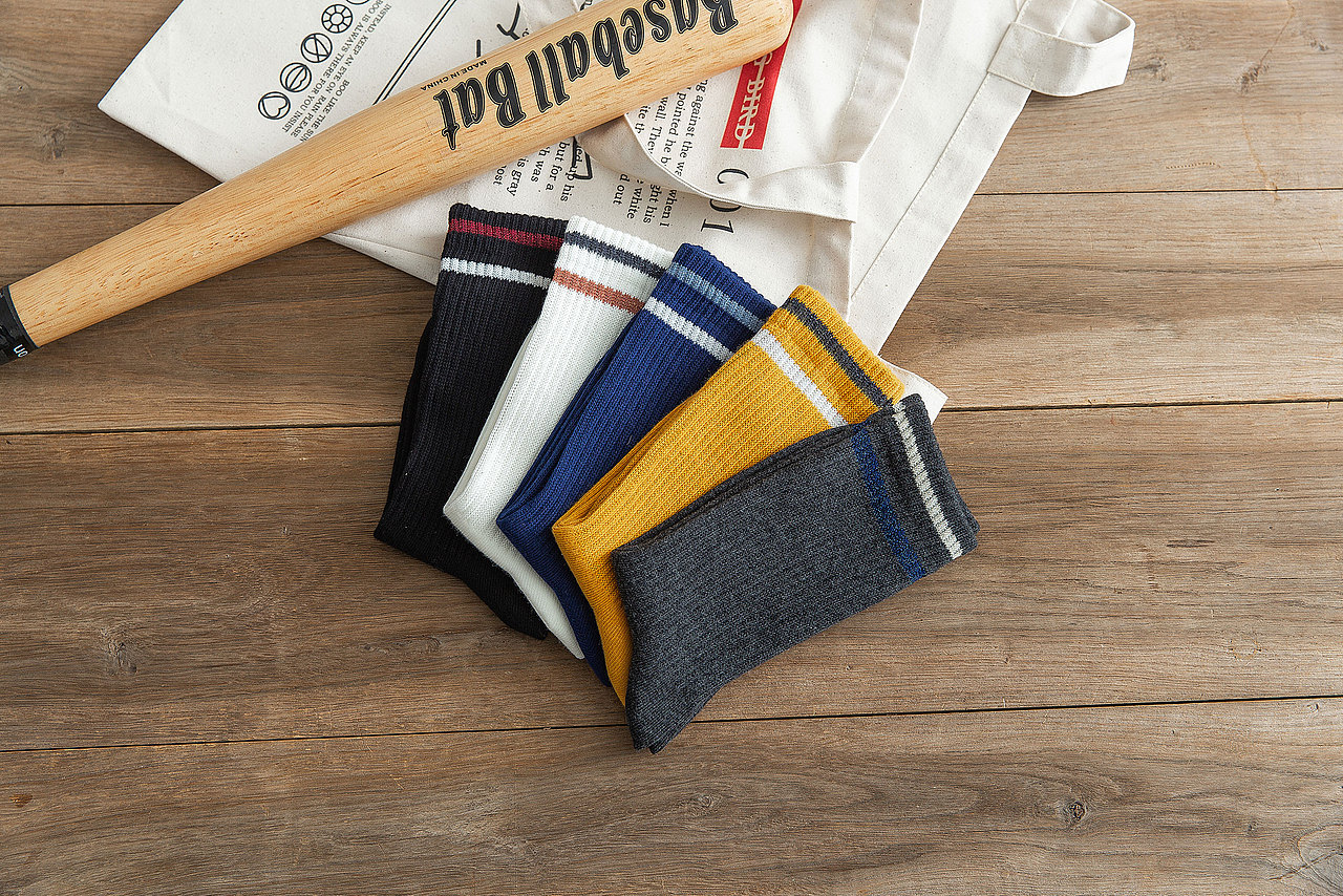 2019秋冬堆堆女袜日系袜子（图ZMTk0OTk4NTA0） - 人像摄影 - 站酷设计师承影摄计原创素材 - 站酷ZCOOL