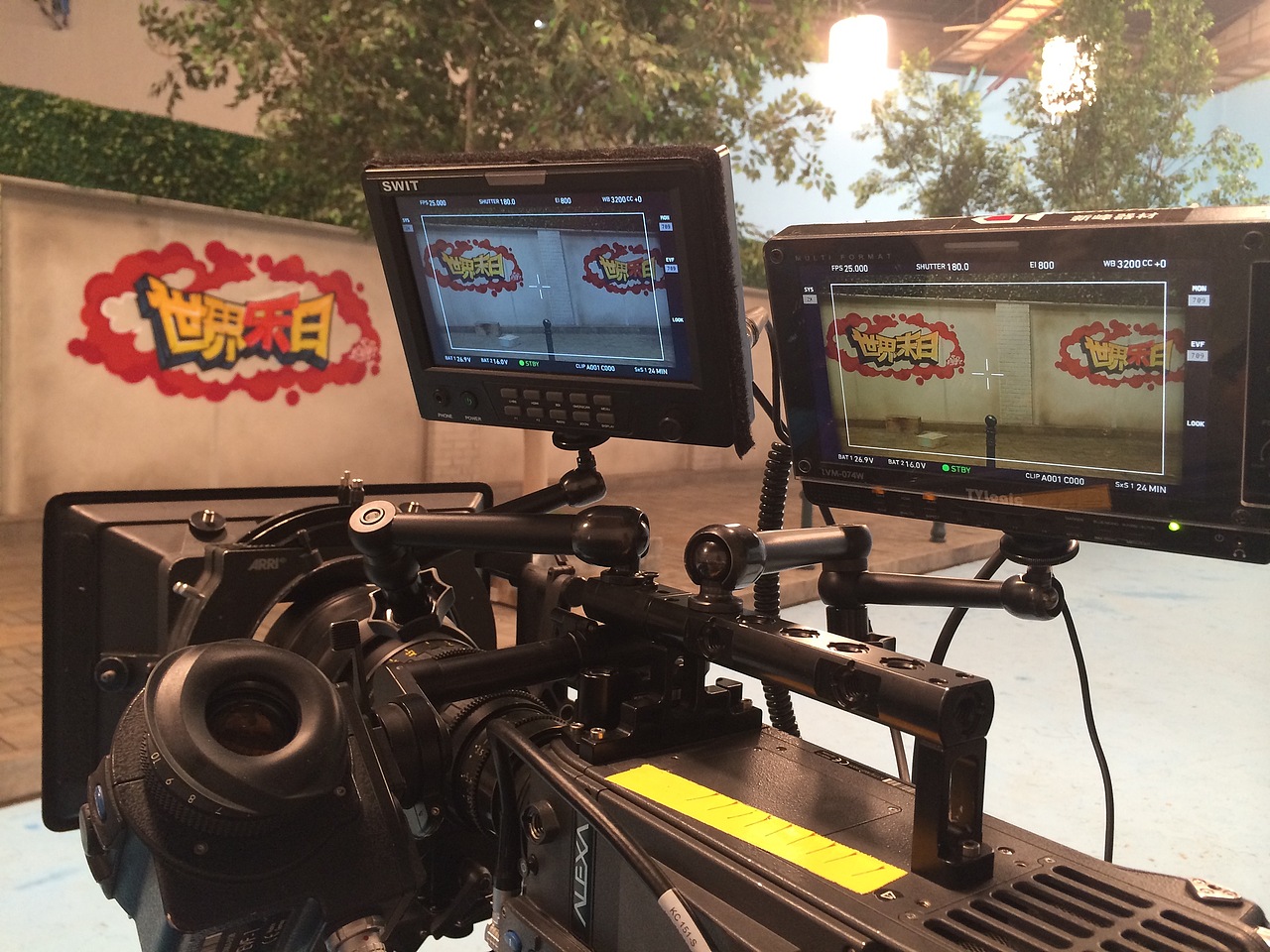 姚晨 代言奥妙广告涂鸦墙创作