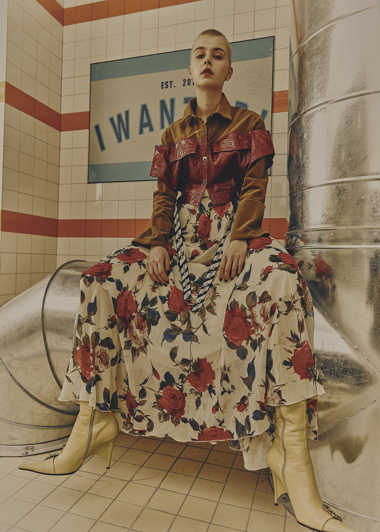 Mia（图ZMTk1NjY4NTQ4） - 人像摄影 - 站酷设计师梅见风mads原创素材 - 站酷ZCOOL