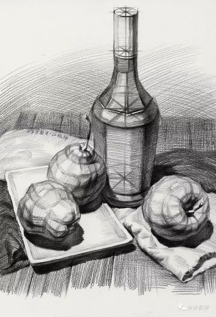 贵州美术网分享经典素描静物作品,来源于步步教学