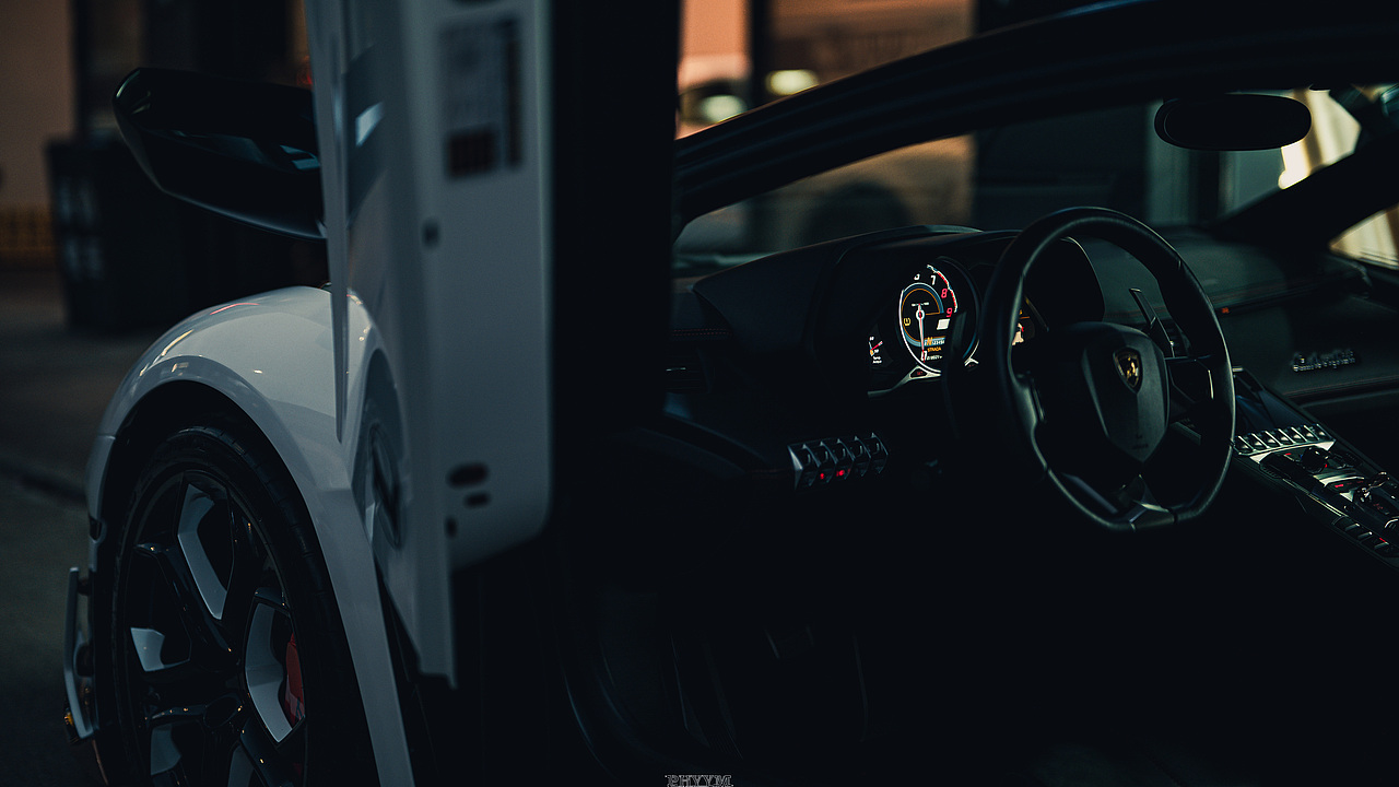 汽车摄影 意大利蛮牛