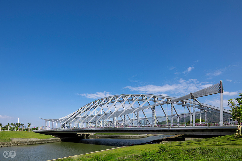 深圳前海梦海前河湾桥及听海大桥