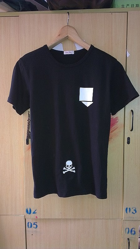 丙烯-手繪T裇（圖ZMjI3Mjc2Mjg=） - 其他手工藝 - 站酷設(shè)計師ABU一GD原創(chuàng)素材 - 站酷ZCOOL